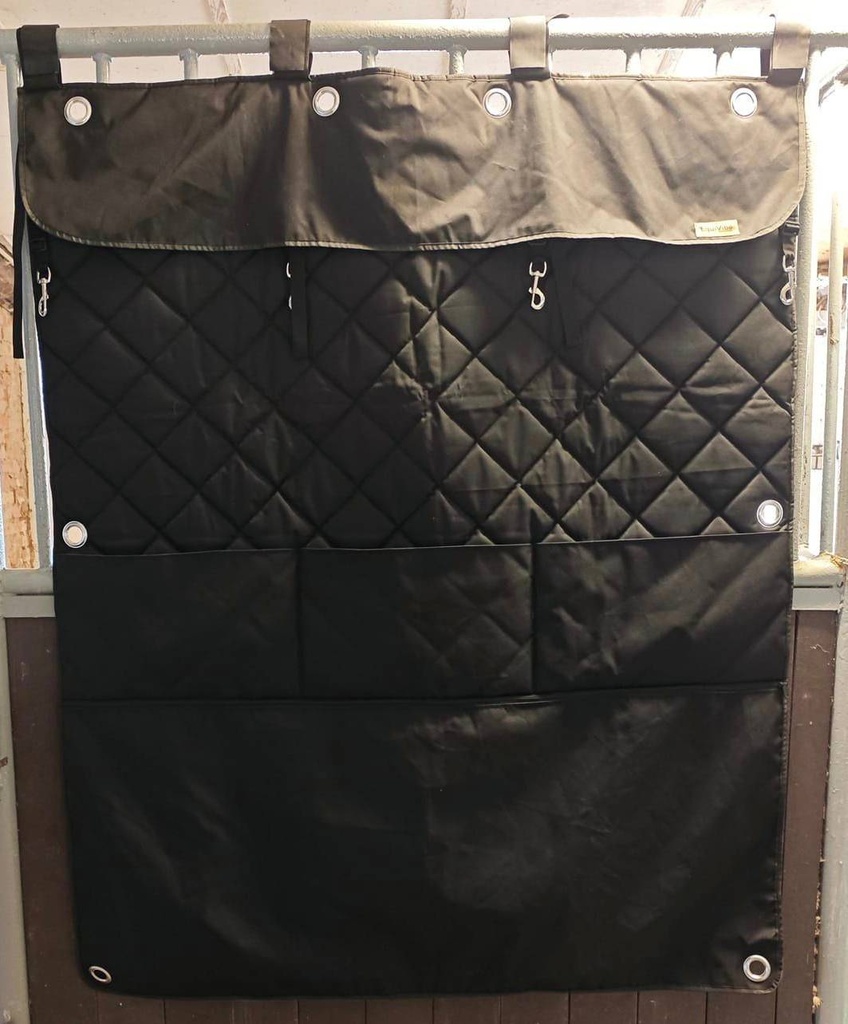 Plachta na box s kapsami